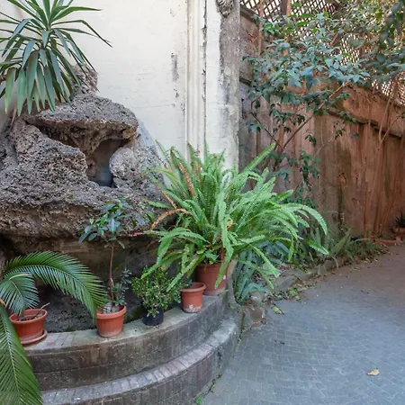 Modern Historic - By Openroma