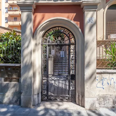 Appartement Modern Historic - By Openroma